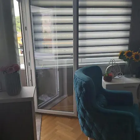 Dora Lux & Free Indoor Parking *