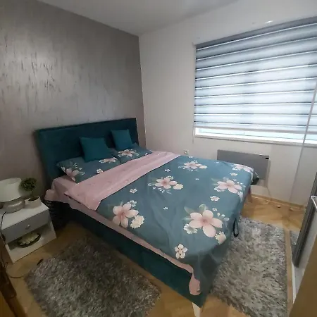 Dora Lux & Free Indoor Parking *